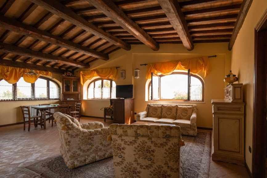 Residenza Collefiorito Aparthotel Todi Phòng bức ảnh