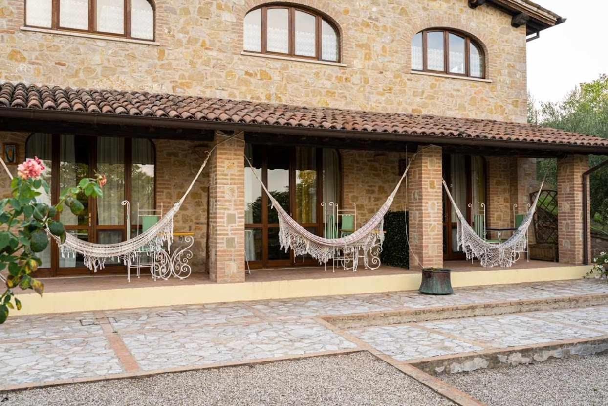Residenza Collefiorito Aparthotel Todi Ngoại thất bức ảnh