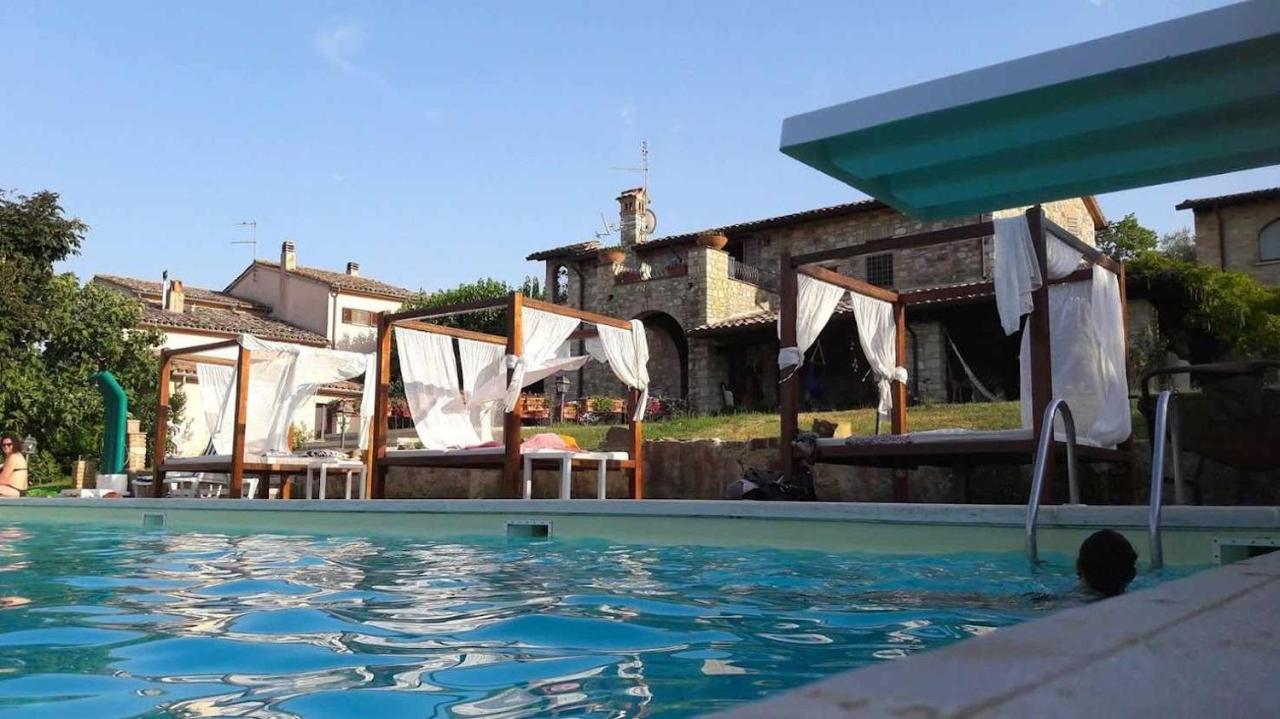 Residenza Collefiorito Aparthotel Todi Ngoại thất bức ảnh