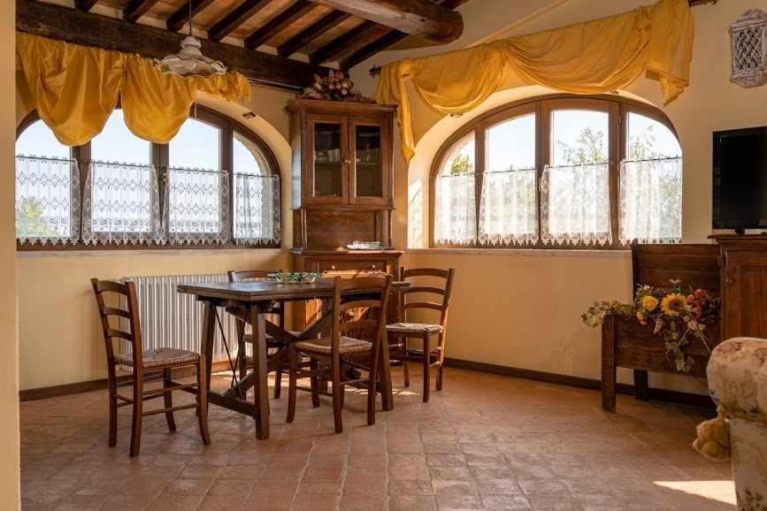 Residenza Collefiorito Aparthotel Todi Phòng bức ảnh